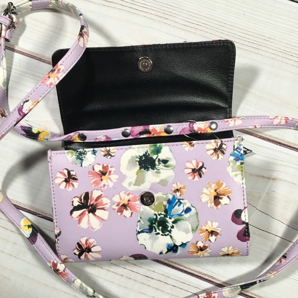 NWOT NINE WEST Floral Cross Body Bag - Picture 3 of 6
